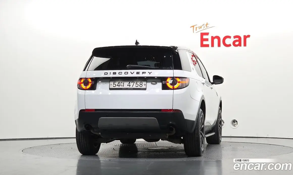 Land Rover Discovery Sport 2019 2.0 автомат (гидро), фото 4 Land Rover Discovery Sport 2019 2.0 автомат (гидро), фото 4