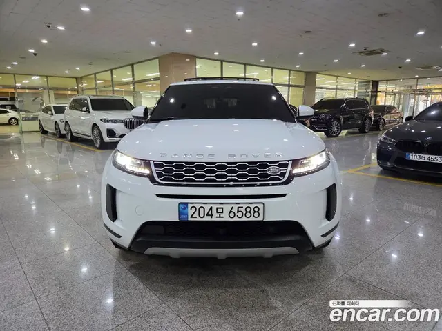 Land Rover Range Rover Evoque 2023 2.0 автомат (гидро), миниатюра 2