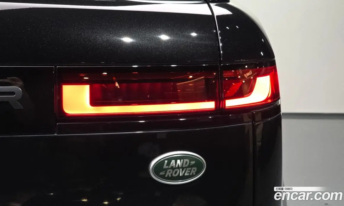 Land Rover Range Rover Sport 2023 3.0 автомат (гидро), фото 8