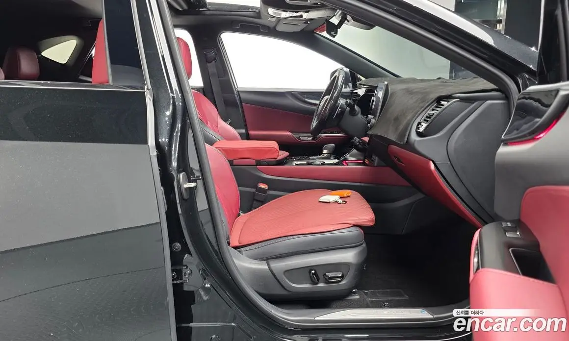 Lexus NX 2025 2.5 автомат (гидро), фото 15 Lexus NX 2025 2.5 автомат (гидро), фото 15