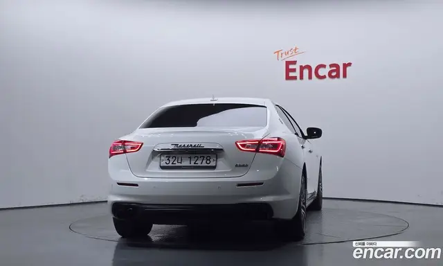 Maserati Ghibli 2018 3.0 автомат (гидро), миниатюра 4