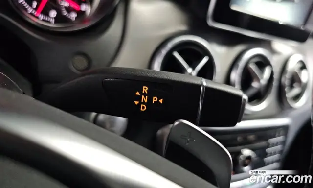 Mercedes-Benz CLA-Class 2018 2.0 автомат (гидро), миниатюра 11 Mercedes-Benz CLA-Class 2018 2.0 автомат (гидро), миниатюра 11