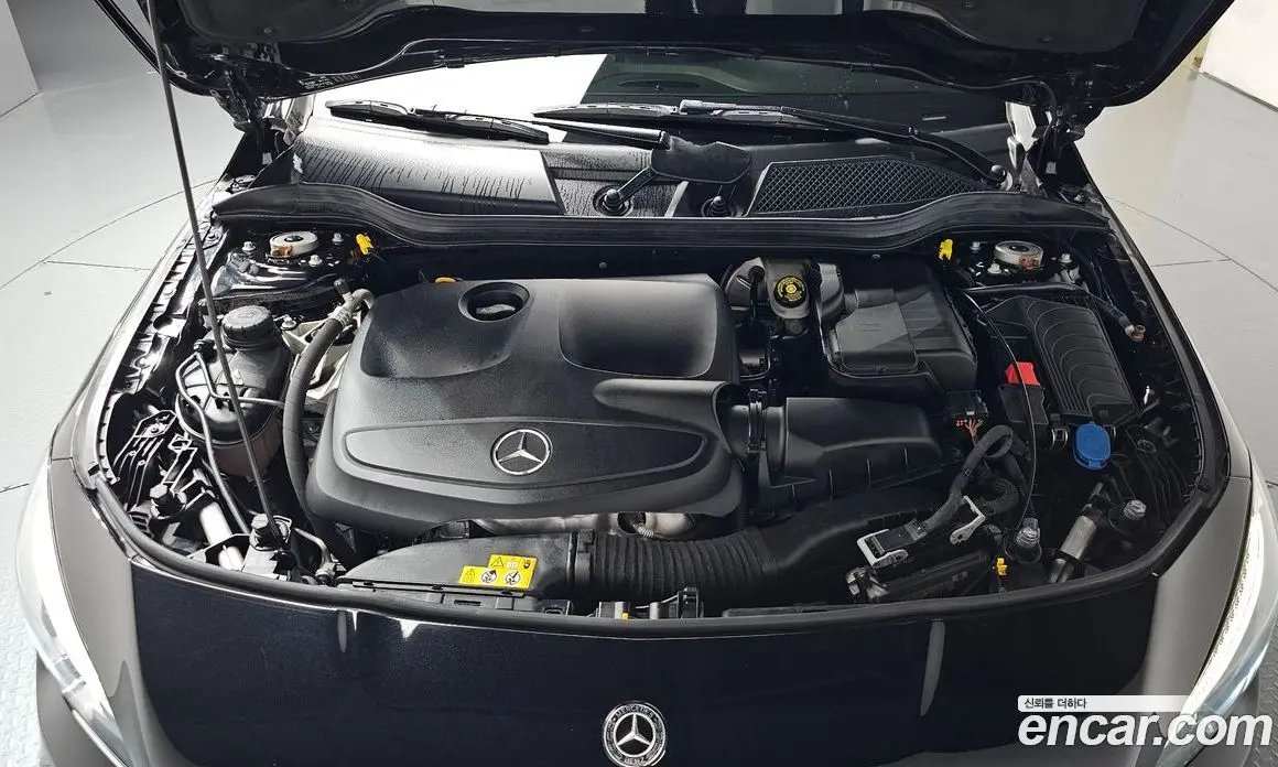 Mercedes-Benz CLA-Class 2018 2.0 автомат (гидро), фото 5 Mercedes-Benz CLA-Class 2018 2.0 автомат (гидро), фото 5