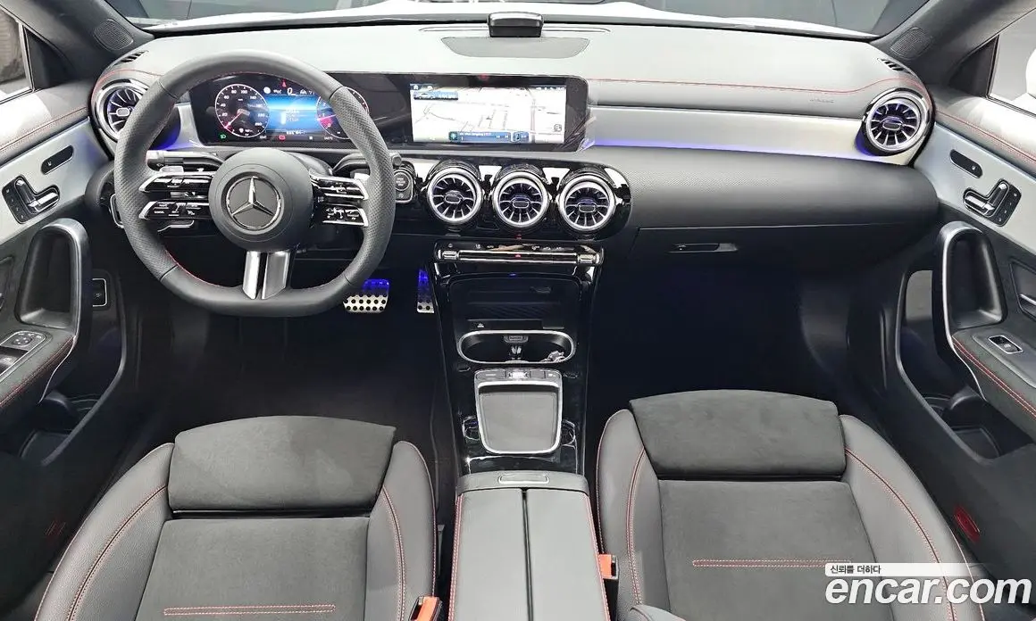 Mercedes-Benz CLA-Class 2024 2.0 автомат (гидро), фото 10 Mercedes-Benz CLA-Class 2024 2.0 автомат (гидро), фото 10