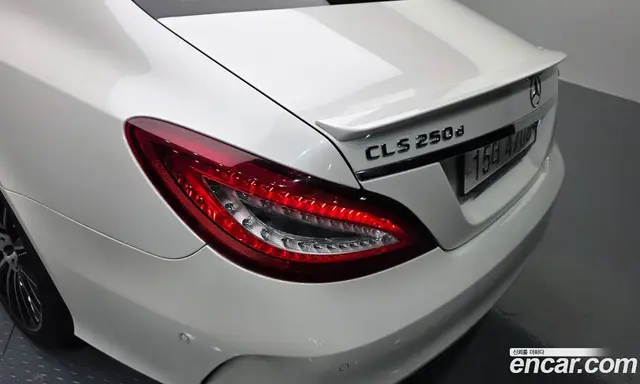 Mercedes-Benz CLS-Class 2017 2.1 автомат (гидро), миниатюра 9