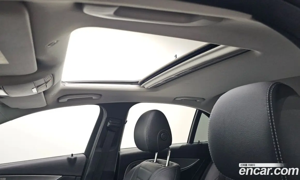Mercedes-Benz E-Class 2018 2.0 автомат (гидро), фото 18 Mercedes-Benz E-Class 2018 2.0 автомат (гидро), фото 18
