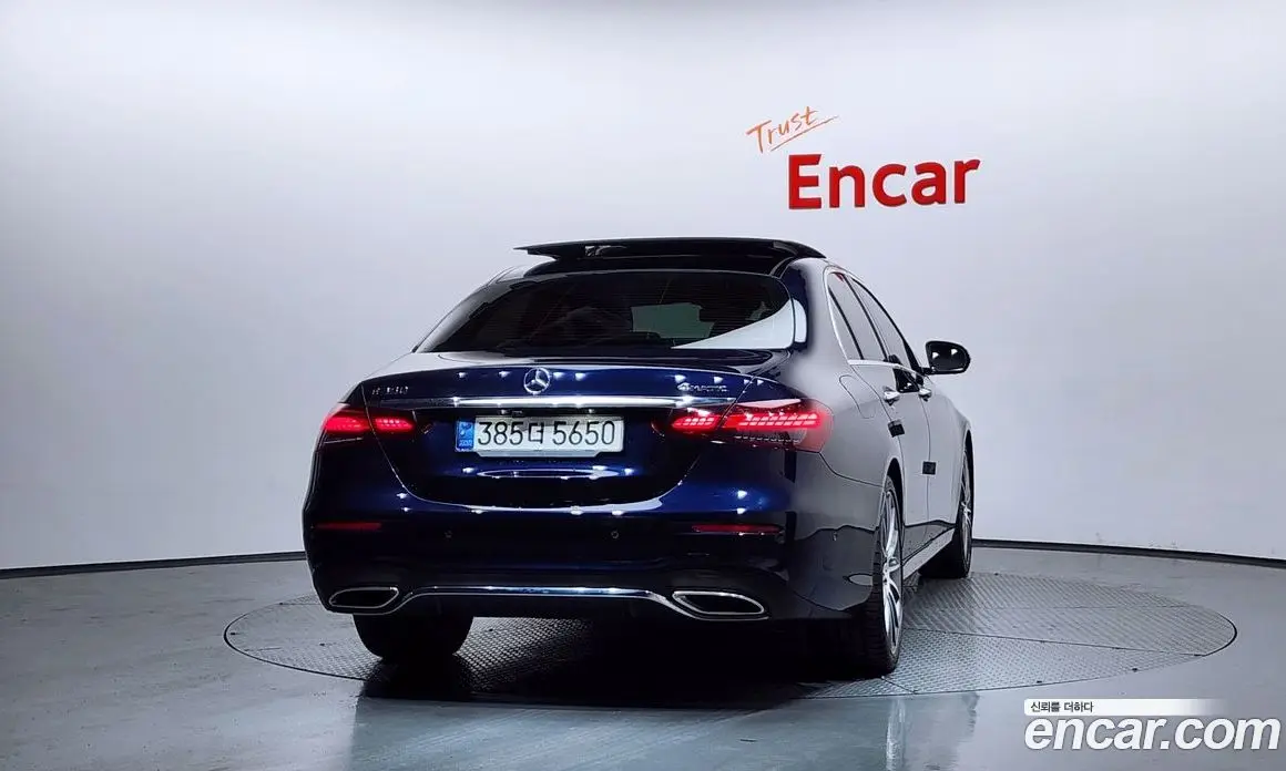 Mercedes-Benz E-Class 2020 2.0 автомат (гидро), фото 4