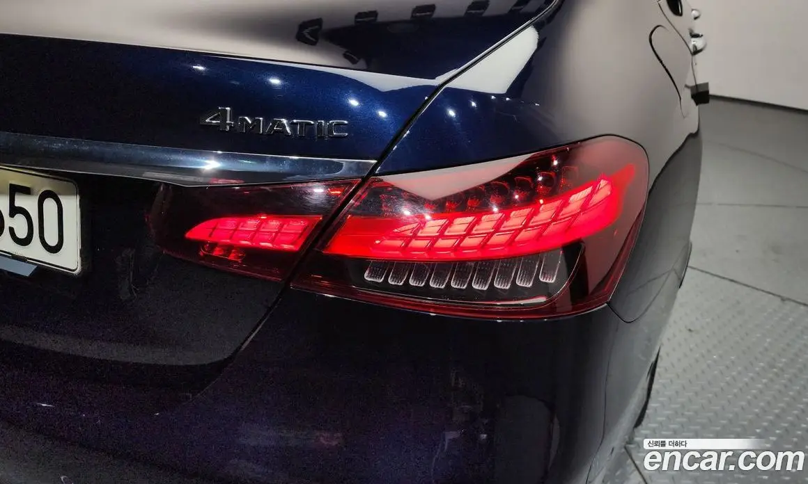 Mercedes-Benz E-Class 2020 2.0 автомат (гидро), фото 9