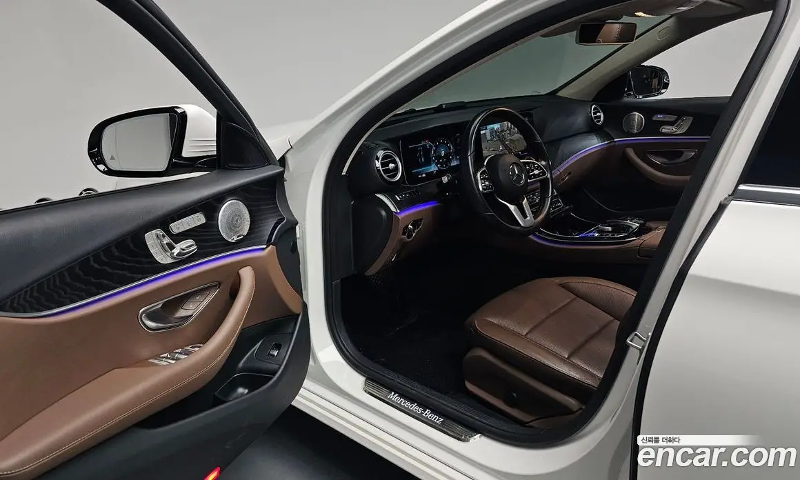 Mercedes-Benz E-Class 2020 2.0 автомат (гидро), фото 12 Mercedes-Benz E-Class 2020 2.0 автомат (гидро), фото 12