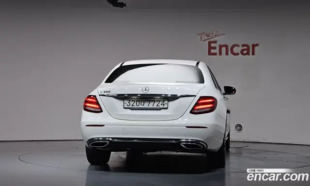 Mercedes-Benz E-Class 2020 2.0 автомат (гидро), миниатюра 3 Mercedes-Benz E-Class 2020 2.0 автомат (гидро), миниатюра 3