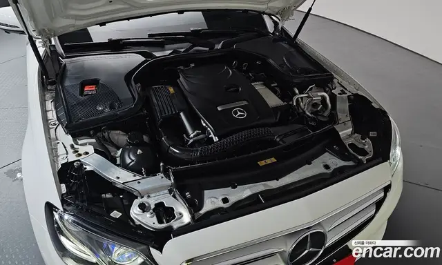 Mercedes-Benz E-Class 2020 2.0 автомат (гидро), миниатюра 5 Mercedes-Benz E-Class 2020 2.0 автомат (гидро), миниатюра 5