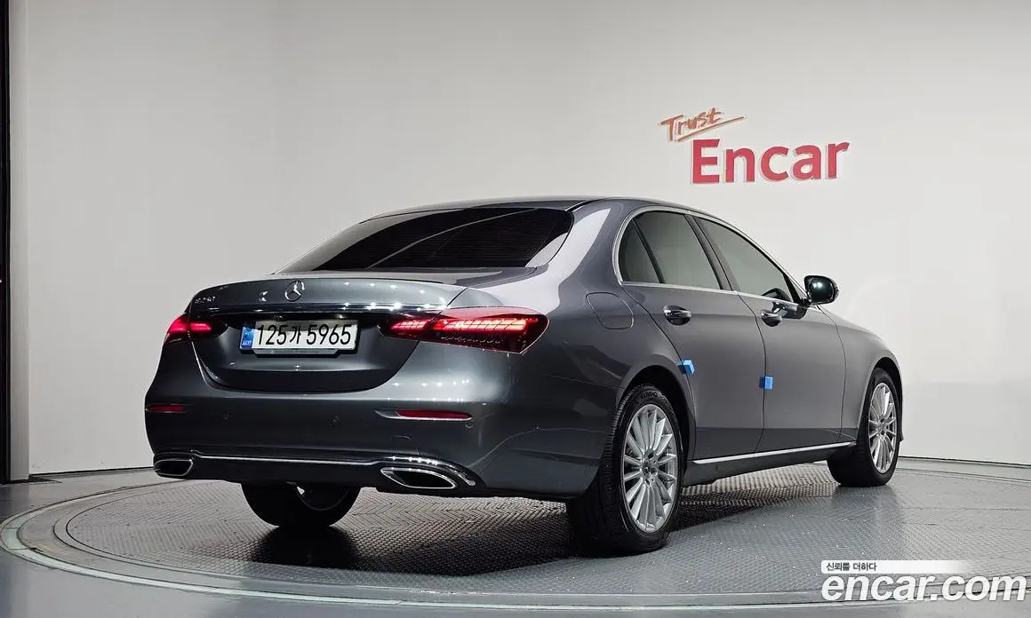 Mercedes-Benz E-Class 2020 2.0 автомат (гидро), фото 2 Mercedes-Benz E-Class 2020 2.0 автомат (гидро), фото 2