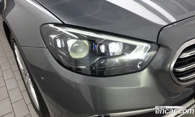 Mercedes-Benz E-Class 2020 2.0 автомат (гидро), миниатюра 8 Mercedes-Benz E-Class 2020 2.0 автомат (гидро), миниатюра 8