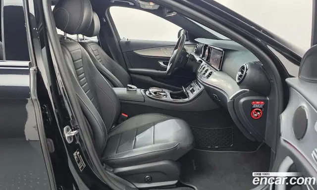 Mercedes-Benz E-Class 2020 2.0 автомат (гидро), миниатюра 11 Mercedes-Benz E-Class 2020 2.0 автомат (гидро), миниатюра 11
