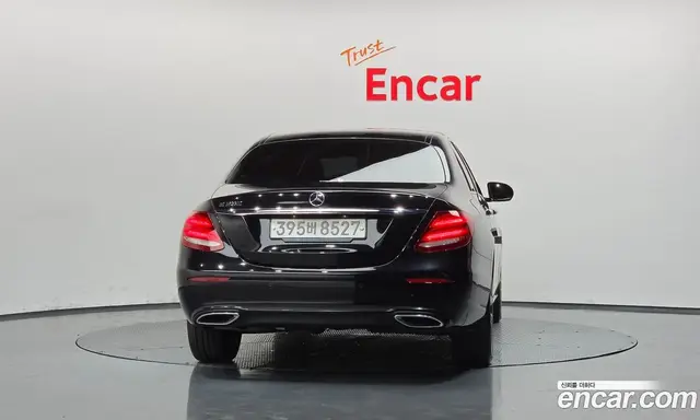 Mercedes-Benz E-Class 2020 2.0 автомат (гидро), миниатюра 4 Mercedes-Benz E-Class 2020 2.0 автомат (гидро), миниатюра 4