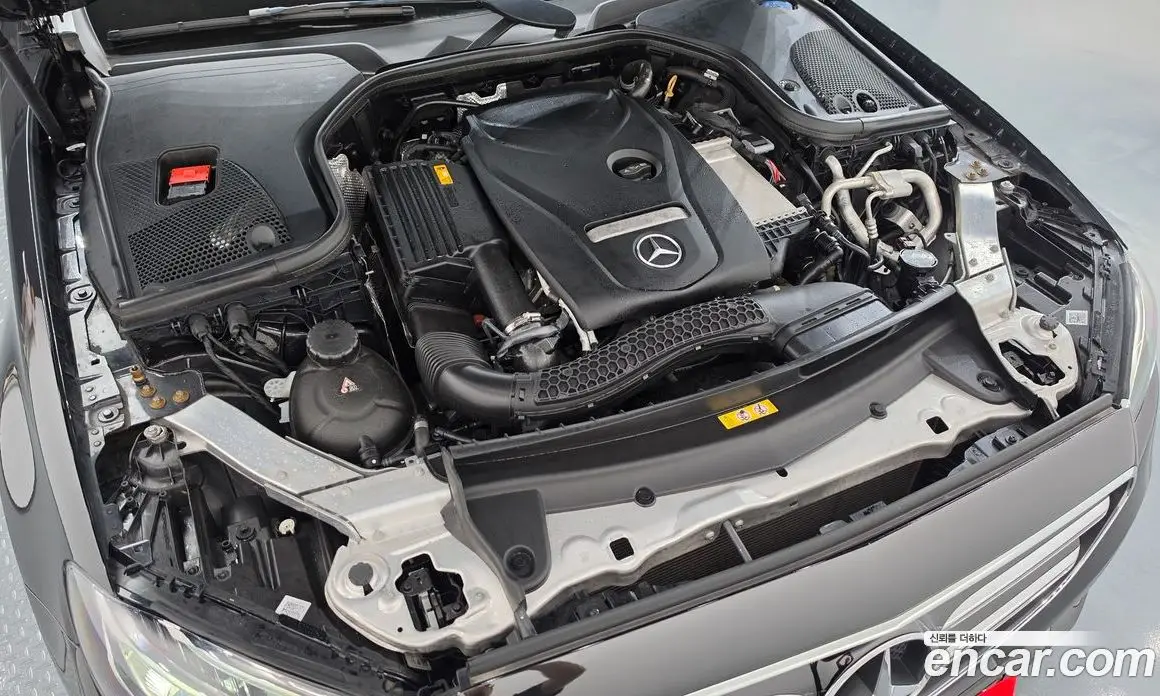 Mercedes-Benz E-Class 2020 2.0 автомат (гидро), фото 6 Mercedes-Benz E-Class 2020 2.0 автомат (гидро), фото 6