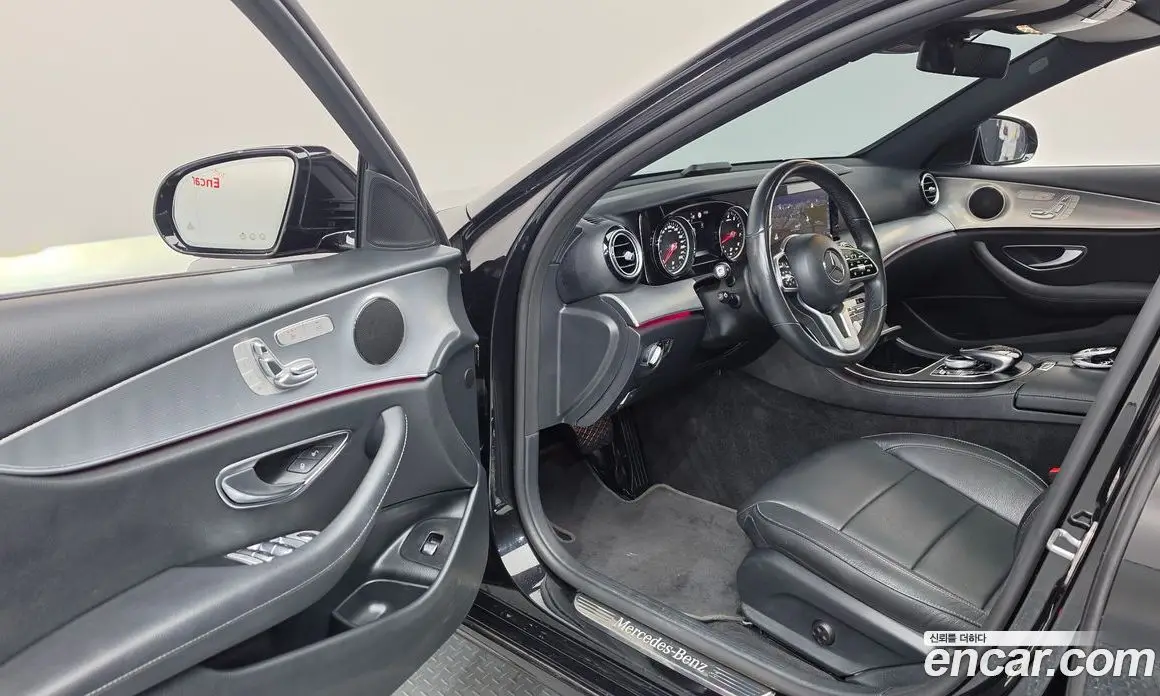 Mercedes-Benz E-Class 2020 2.0 автомат (гидро), фото 10 Mercedes-Benz E-Class 2020 2.0 автомат (гидро), фото 10