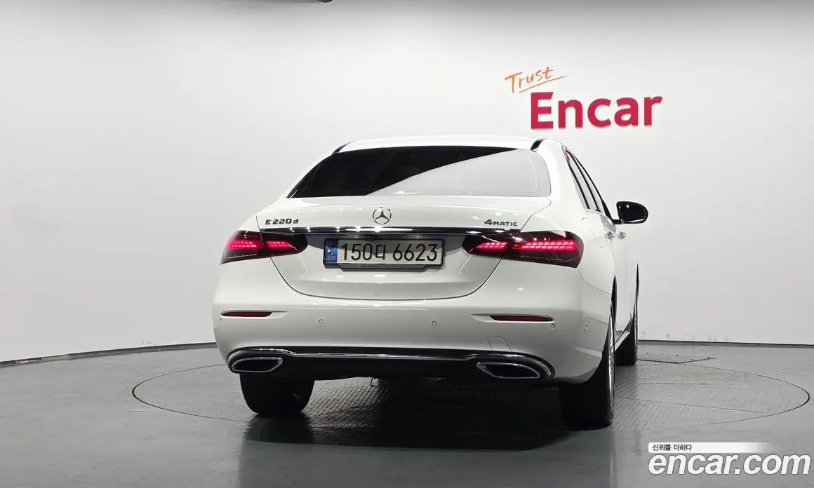Mercedes-Benz E-Class 2021 1.9 автомат (гидро), фото 3
