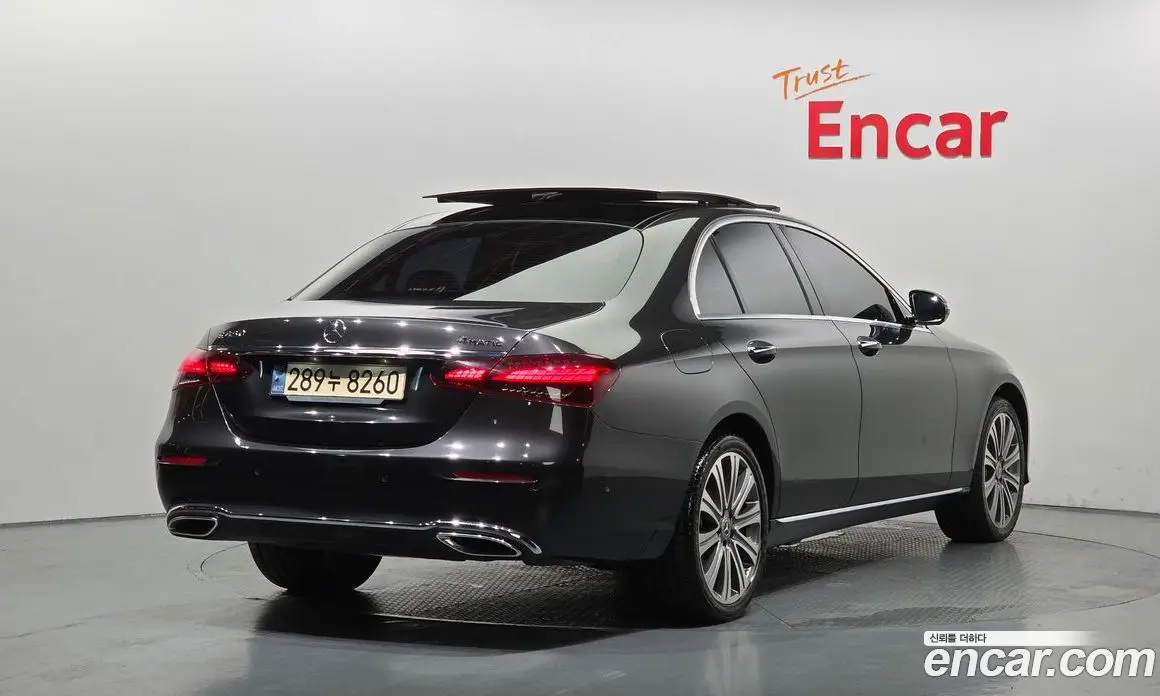 Mercedes-Benz E-Class 2021 3.0 автомат (гидро), фото 2 Mercedes-Benz E-Class 2021 3.0 автомат (гидро), фото 2