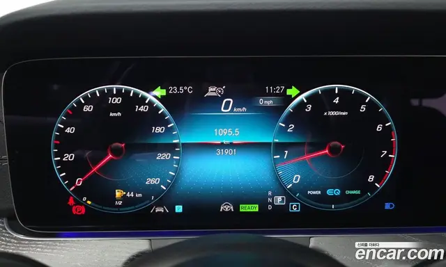 Mercedes-Benz E-Class 2022 2.0 автомат (гидро), миниатюра 11
