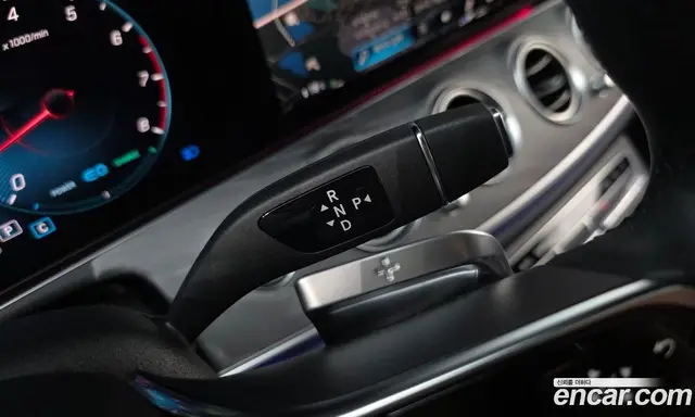 Mercedes-Benz E-Class 2022 2.0 автомат (гидро), миниатюра 12