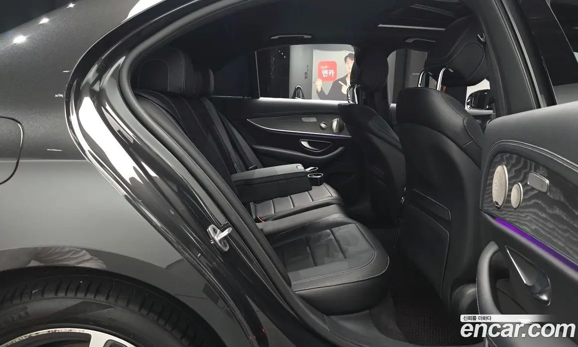 Mercedes-Benz E-Class 2022 2.0 автомат (гидро), фото 17