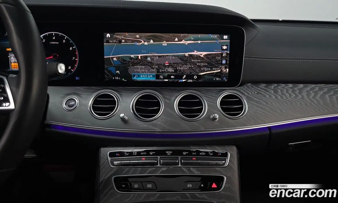 Mercedes-Benz E-Class 2022 2.0 автомат (гидро), фото 19
