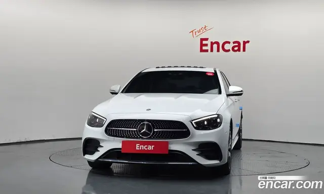 Mercedes-Benz E-Class 2022 2.0 автомат (гидро), миниатюра 3 Mercedes-Benz E-Class 2022 2.0 автомат (гидро), миниатюра 3