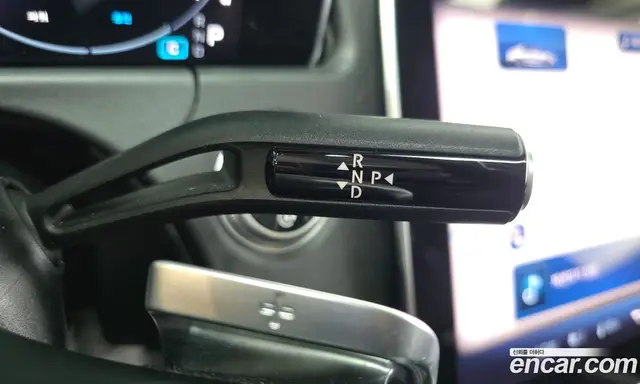 Mercedes-Benz E-Class 2025 2.0 автомат (гидро), миниатюра 12