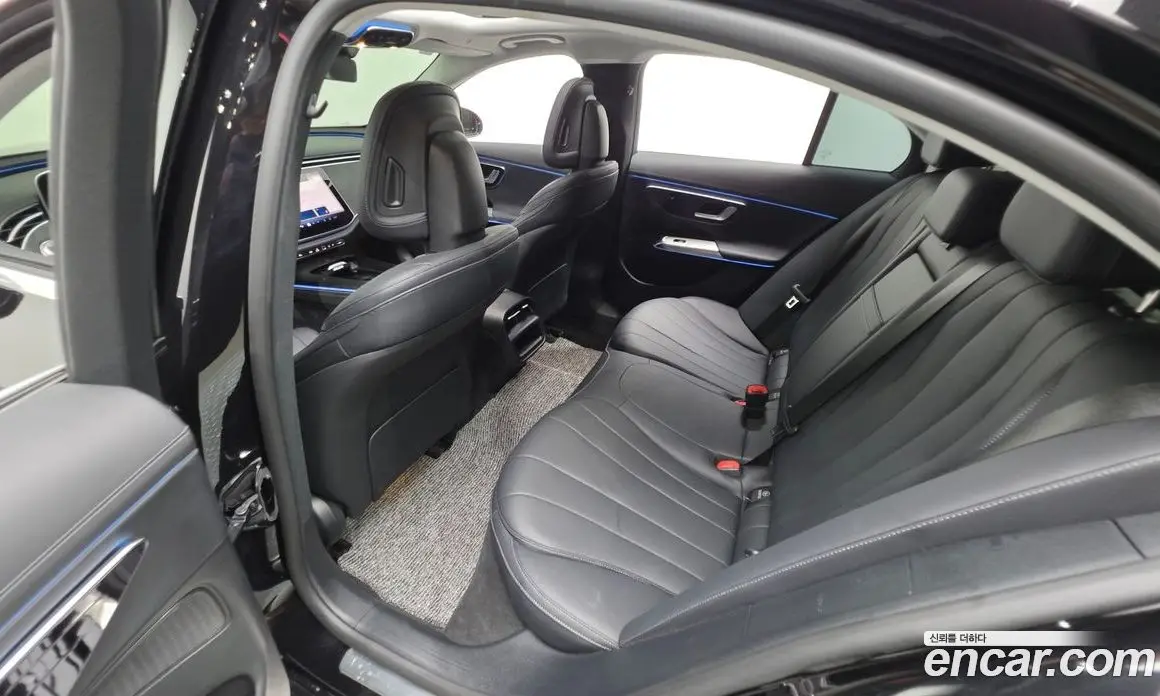 Mercedes-Benz E-Class 2025 2.0 автомат (гидро), фото 16