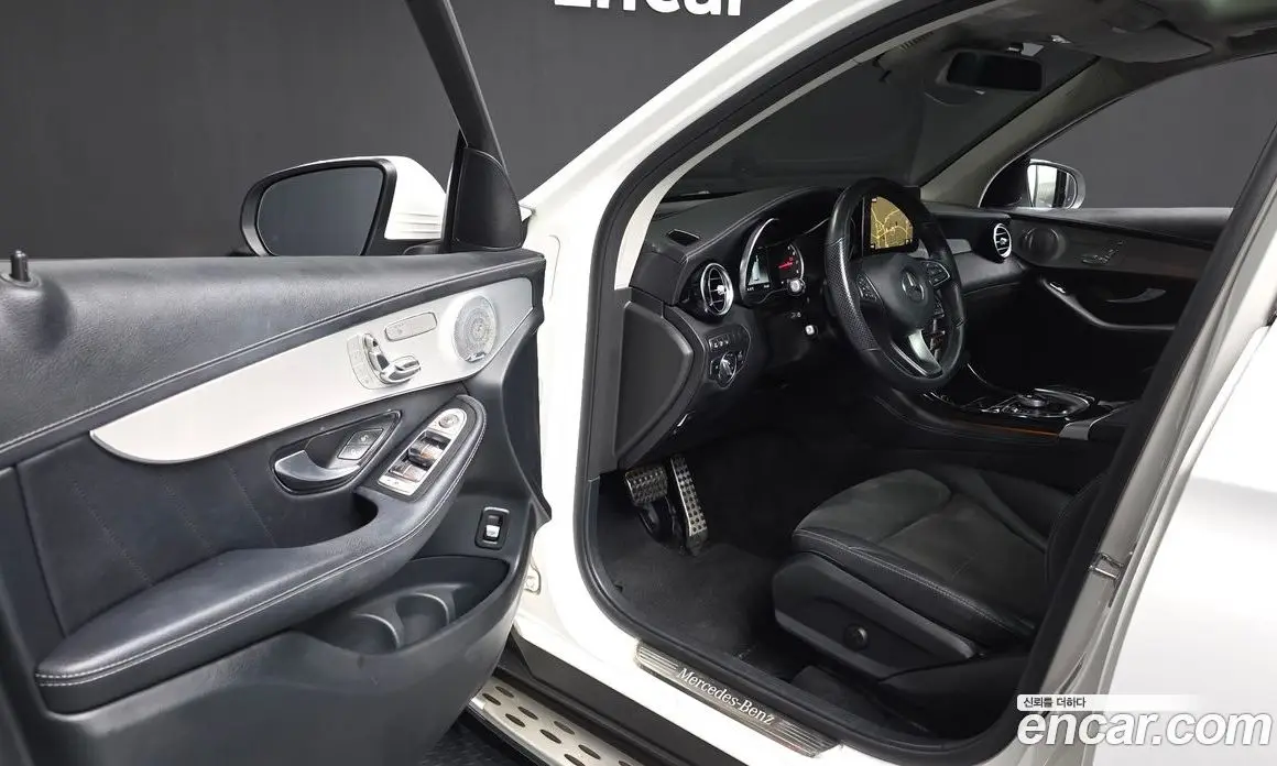 Mercedes-Benz GLC-Class 2019 2.0 автомат (гидро), фото 13 Mercedes-Benz GLC-Class 2019 2.0 автомат (гидро), фото 13
