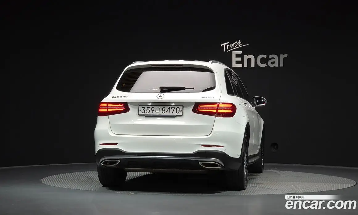 Mercedes-Benz GLC-Class 2019 2.0 автомат (гидро), фото 4 Mercedes-Benz GLC-Class 2019 2.0 автомат (гидро), фото 4