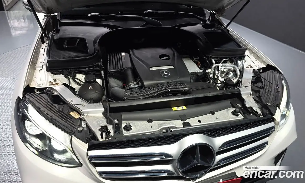 Mercedes-Benz GLC-Class 2019 2.0 автомат (гидро), фото 6 Mercedes-Benz GLC-Class 2019 2.0 автомат (гидро), фото 6