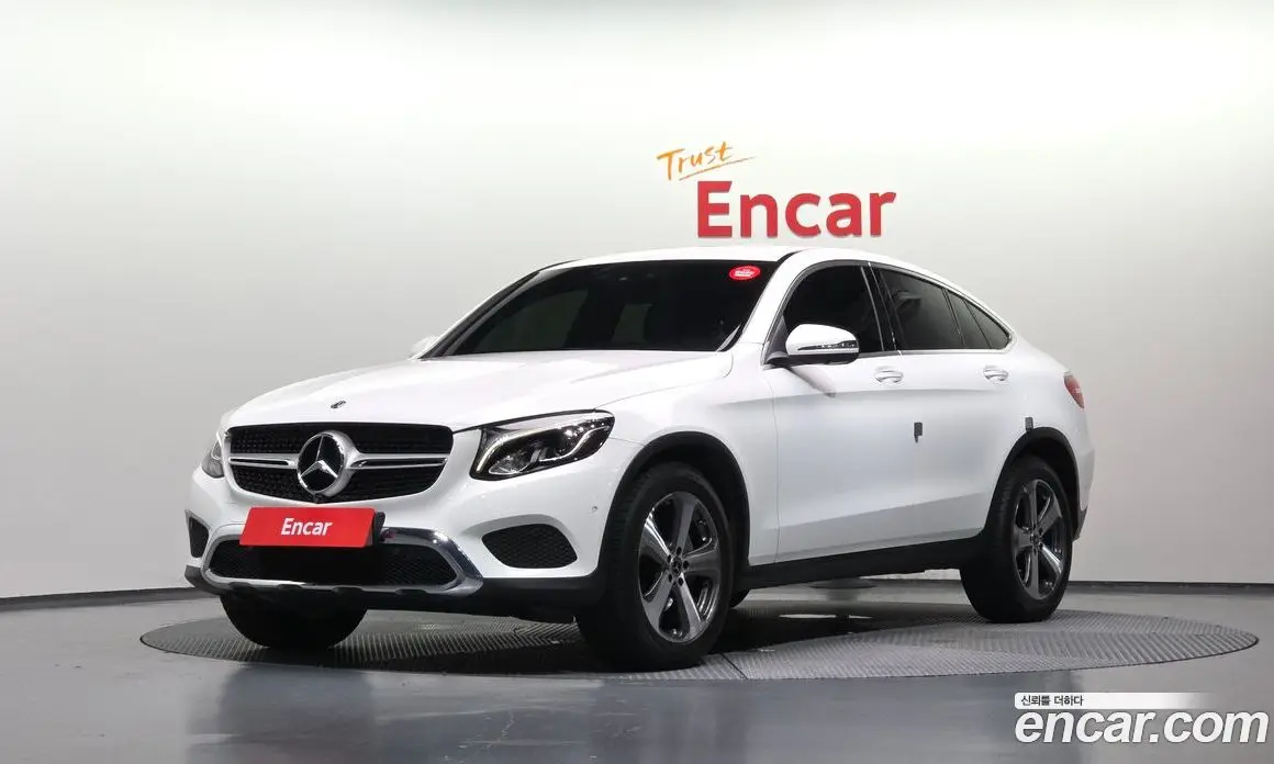 Mercedes-Benz GLC-Class 2019 2.0 автомат (гидро), фото 1 Mercedes-Benz GLC-Class 2019 2.0 автомат (гидро), фото 1