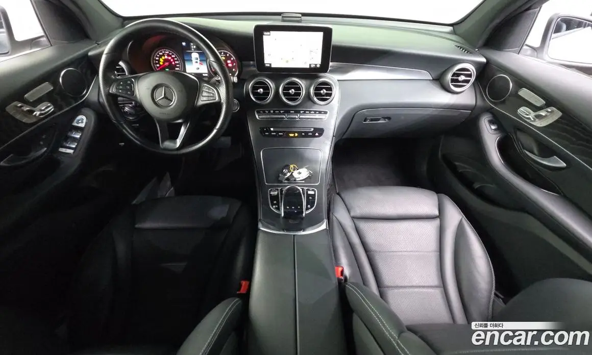 Mercedes-Benz GLC-Class 2019 2.0 автомат (гидро), фото 10 Mercedes-Benz GLC-Class 2019 2.0 автомат (гидро), фото 10