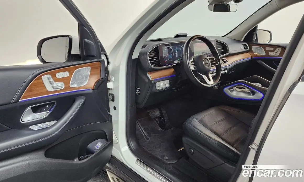 Mercedes-Benz GLE-Class 2019 3.0 автомат (гидро), фото 13 Mercedes-Benz GLE-Class 2019 3.0 автомат (гидро), фото 13