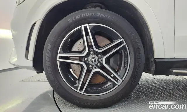 Mercedes-Benz GLE-Class 2019 3.0 автомат (гидро), миниатюра 5 Mercedes-Benz GLE-Class 2019 3.0 автомат (гидро), миниатюра 5