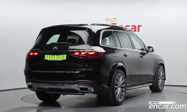 Mercedes-Benz GLS-Class 2025 3.0 автомат (гидро), миниатюра 2