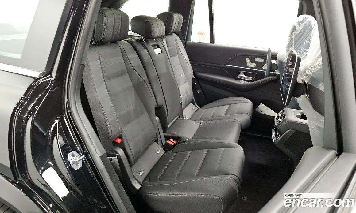 Mercedes-Benz GLS-Class 2025 3.0 автомат (гидро), фото 18