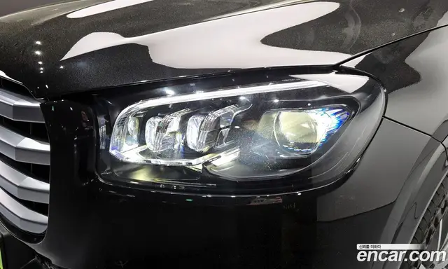 Mercedes-Benz GLS-Class 2025 3.0 автомат (гидро), миниатюра 8