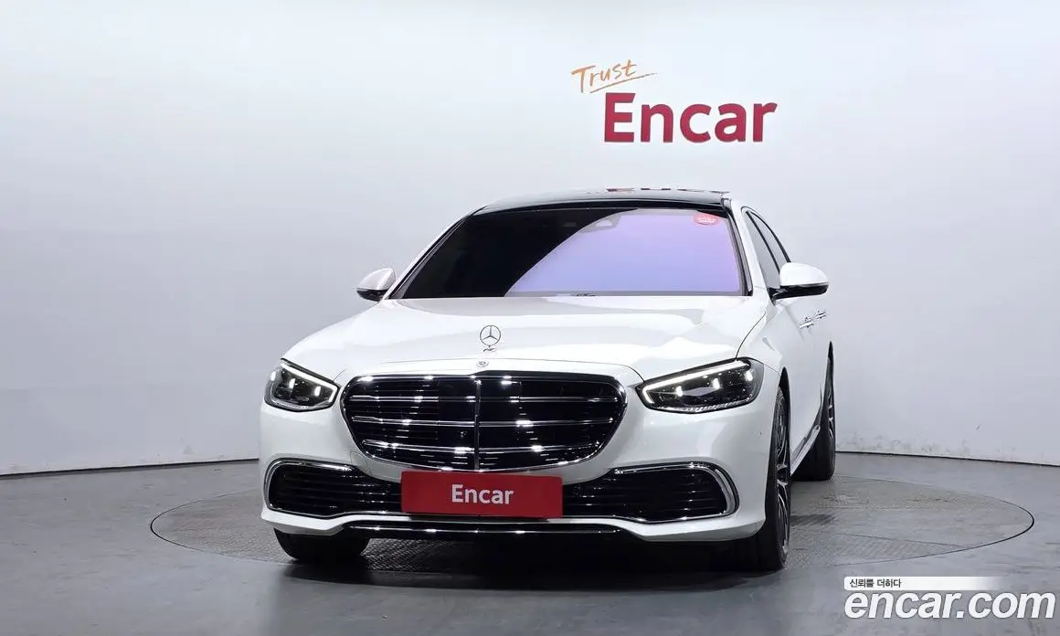 Mercedes-Benz S-Class 2022 4.0 автомат (гидро), фото 3