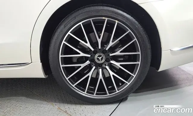 Mercedes-Benz S-Class 2022 4.0 автомат (гидро), миниатюра 7