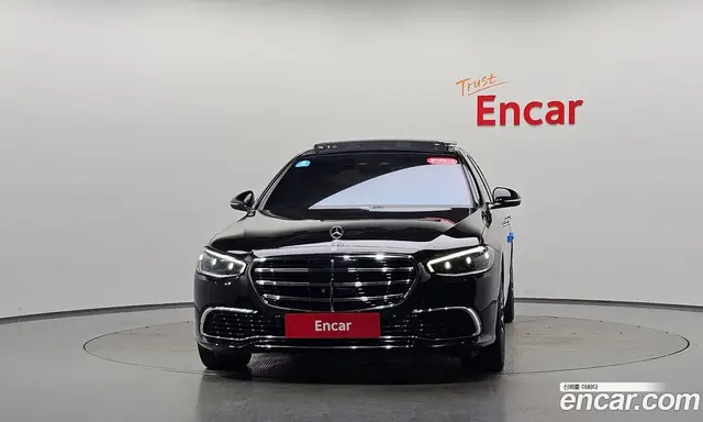 Mercedes-Benz S-Class 2022 4.0 автомат (гидро), миниатюра 2