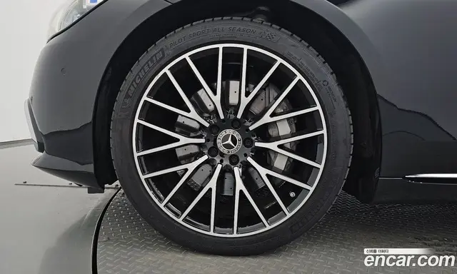 Mercedes-Benz S-Class 2022 4.0 автомат (гидро), миниатюра 4