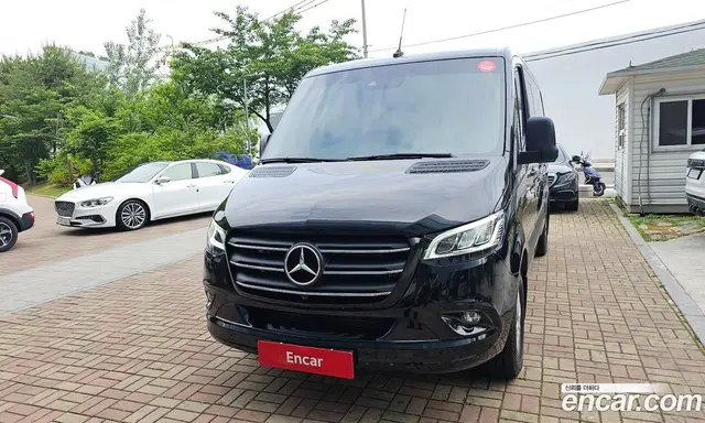 Mercedes-Benz Sprinter 2022 3.0 автомат (гидро), миниатюра 3 Mercedes-Benz Sprinter 2022 3.0 автомат (гидро), миниатюра 3