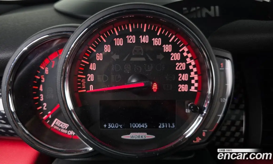 Mini Cooper 2017 2.0 автомат (гидро), фото 11 Mini Cooper 2017 2.0 автомат (гидро), фото 11