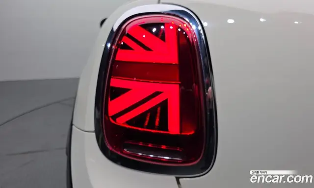 Mini Cooper 2017 2.0 автомат (гидро), миниатюра 9 Mini Cooper 2017 2.0 автомат (гидро), миниатюра 9