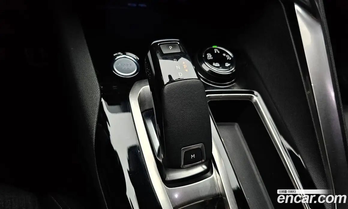 Peugeot 3008 2019 1.5 автомат (гидро), фото 12 Peugeot 3008 2019 1.5 автомат (гидро), фото 12