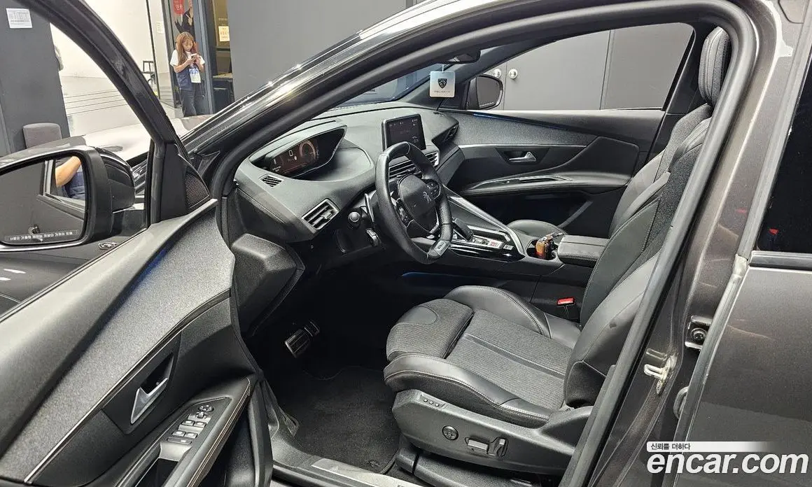 Peugeot 3008 2019 1.5 автомат (гидро), фото 13 Peugeot 3008 2019 1.5 автомат (гидро), фото 13