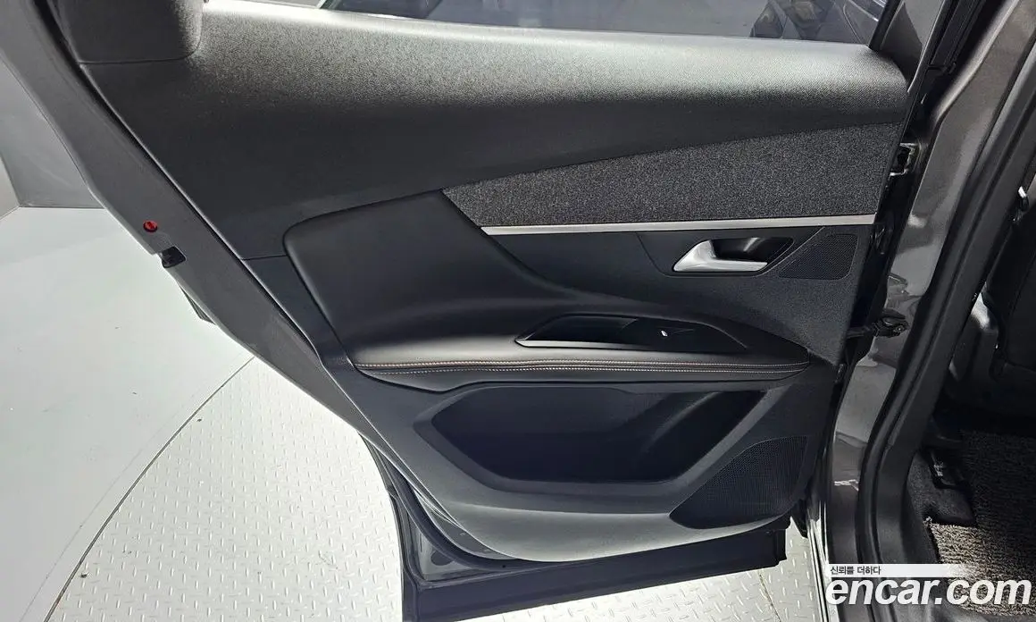 Peugeot 3008 2019 1.5 автомат (гидро), фото 15 Peugeot 3008 2019 1.5 автомат (гидро), фото 15